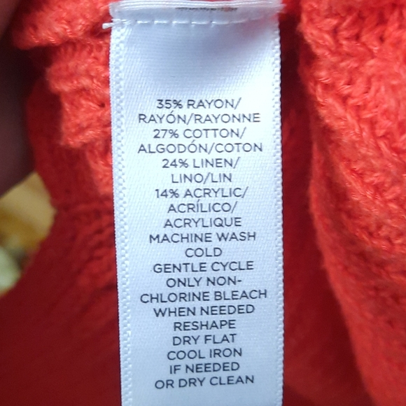 Ann Taylor Loft Rib Knit Sleeveless  Sweater Vest - Picture 4 of 4